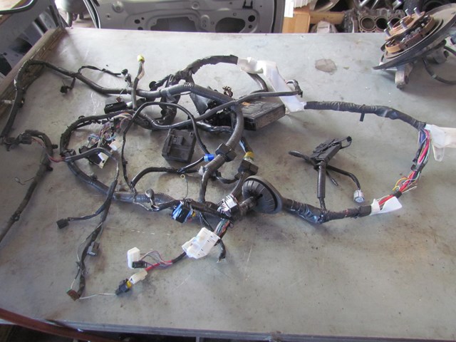 2011 Infiniti G25x Engine Bay Wiring 240121NM0E-PARTS ONLY