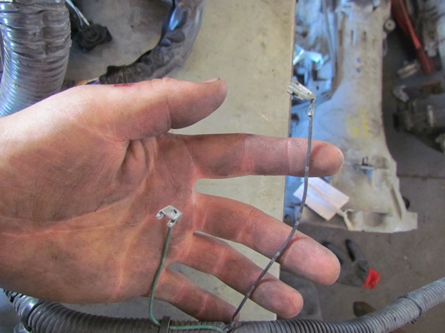 2011 Infiniti G25x Engine Bay Wiring 240121NM0E-PARTS ONLY