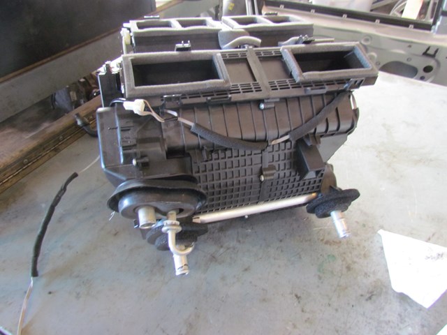 2011 Infiniti G25x Sedan Heater Core 27110 JK75A
