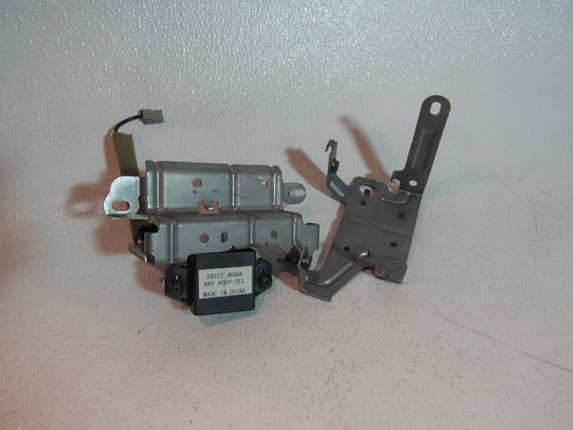 2011 Infiniti G25x Telephone Antenna 28212 JK60A