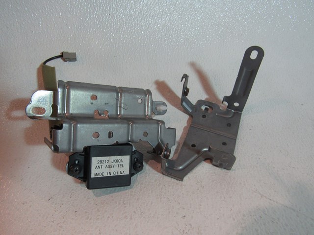 2011 Infiniti G25x Telephone Antenna 28212 JK60A