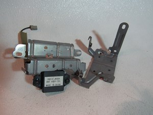 2011 Infiniti G25x Telephone Antenna 28212 JK60A