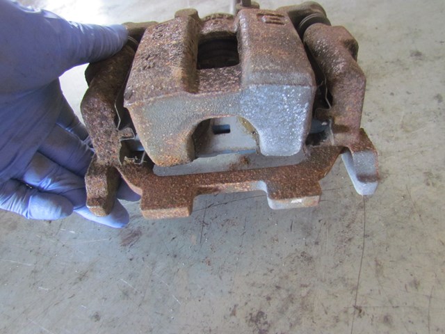 2011 Infiniti G25x Sedan Rear LH Driver Caliper