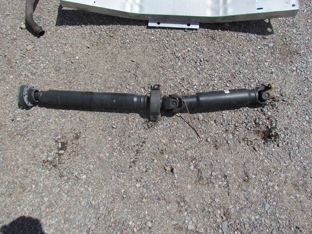 2011 Infiniti G25x Sedan Rear Driveshaft