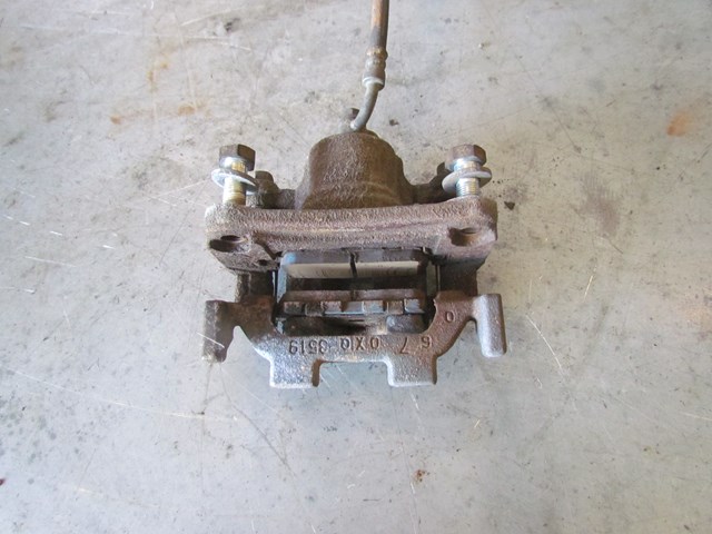 2011 Infiniti G25x Sedan Rear RH Passenger Caliper