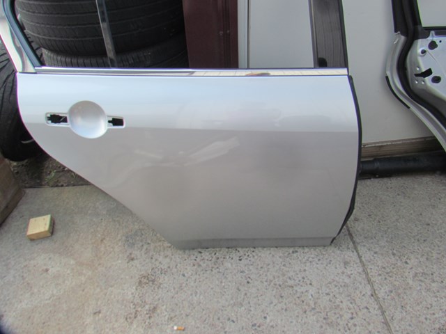 2011 Infiniti G25x Sedan Rear RH Passenger Door Shell