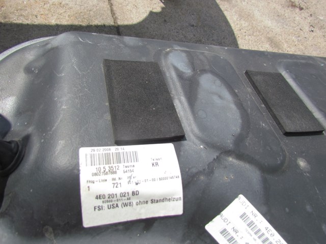 2008 Audi A8L Gas Tank 4E0 201 021