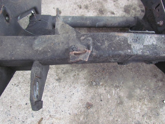 2001 Bentley Arnage Rear Subframe Sub Frame Support