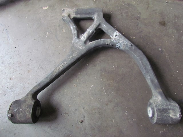 2001 Bentley Arnage Rear RH Passenger Upper Control Arm PD21000PC