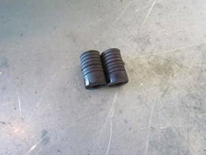 2003 Subaru Legacy Hood Stopper Set(2)