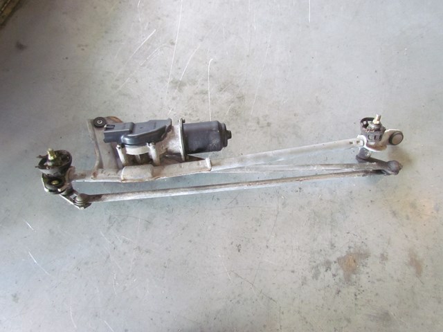 2003 Subaru Legacy Windshield Wiper Motor