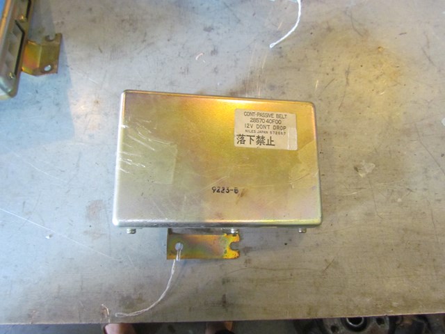 1990 Nissan 240sx Seat Belt Control Module 28570-40F00