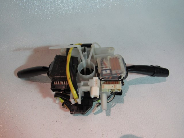 2003 Subaru Legacy Wagon Column Switches w/Clock Spring