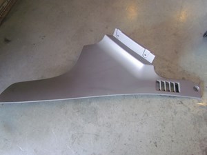 2003 Subaru Legacy Wagon RH Passenger Center Console Trim Panel