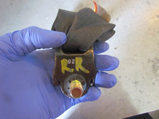 2003 Subaru Legacy Wagon Rear RH Passenger Seat Belt Buckle