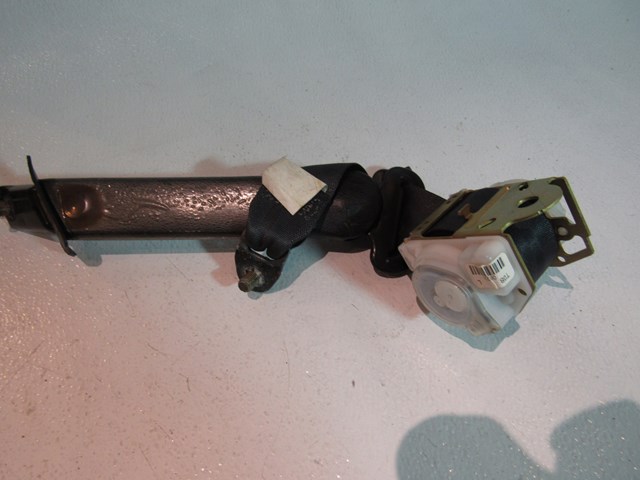 2003 Subaru Legacy Rear LH Driver Seat Belt