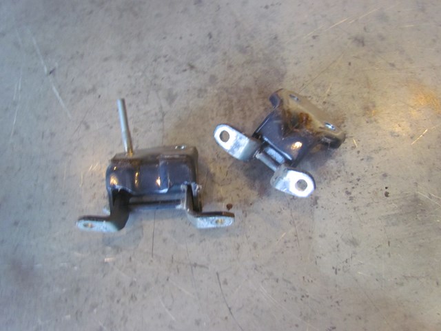 2003 Subaru Legacy Wagon Rear LH Driver Door Hinges