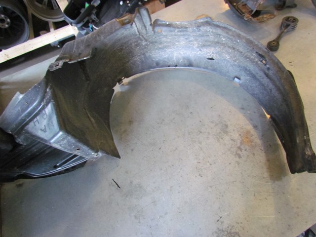 2003 Subaru Legacy Wagon Front RH Passenger Fender Liner