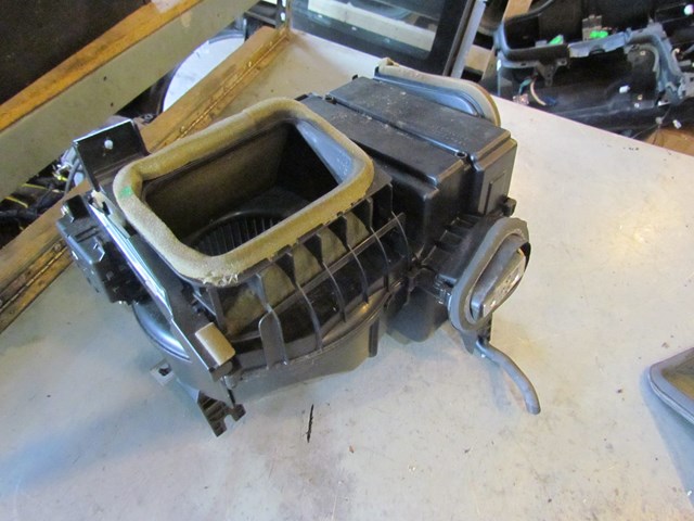 2003 Subaru Legacy Wagon Blower Motor Evaporator Assembly