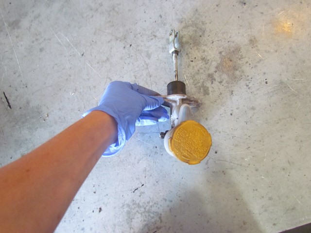 2003 Subaru Legacy Wagon Clutch Master Cylinder OEM