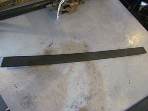 1993 Lexus SC400 RH Passenger Door Sill Kick Plate 67911 24010