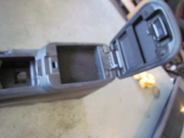 1998 Honda Prelude Center Console -See Details