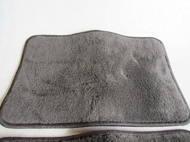 2002 Subaru Impreza Rear Floor Mat Set- NICE!!!