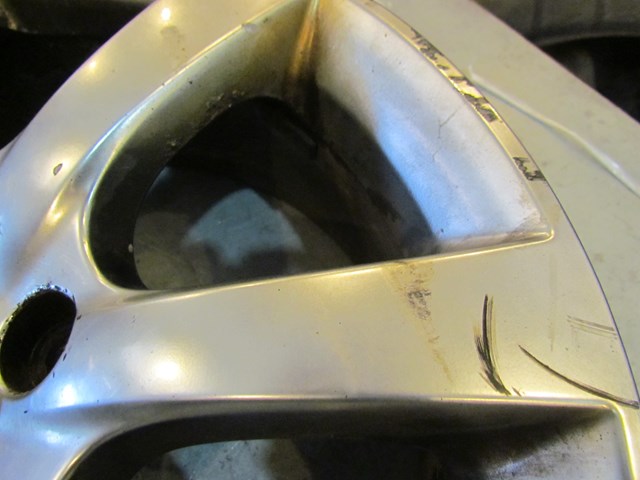 2005 Infiniti G35 Sedan 17