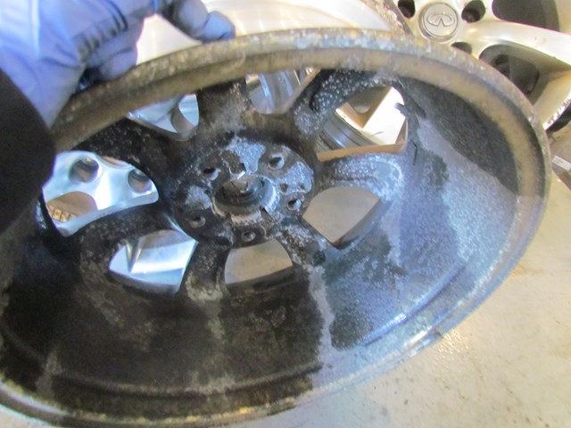 2005 Infiniti G35 Sedan 17