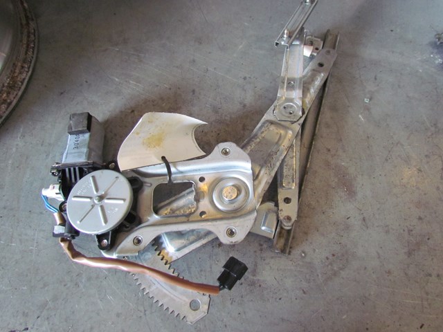 2004 Subaru Impreza WRX Rear RH Passenger Window Motor & Reg