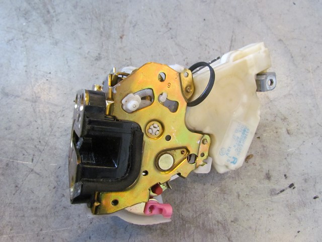 2004 Subaru Impreza Rear RH Door Lock Actuator 61100FE040