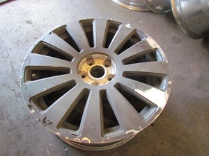 2004 Audi A8L 19 x 8.5 Inch Aluminum Wheel w/Paint Plastidip