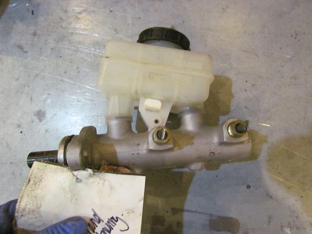 2006 Nissan 350z Brake Master Cylinder