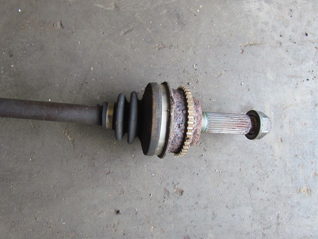 2003 Subaru Legacy Wagon Rear LH Driver Axle