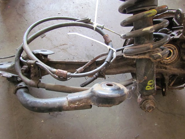 2003 Subaru Legacy Wagon Rear RH Passenger Spindle & Strut