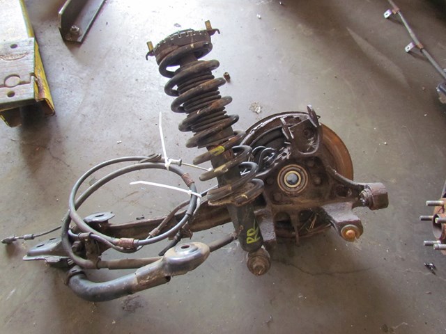 2003 Subaru Legacy Wagon Rear RH Passenger Spindle & Strut