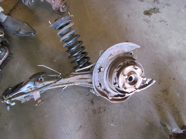 2003 Subaru Legacy Wagon Rear LH Driver Spindle & Strut