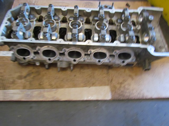 2007 BMW M6 S85 V10  LH Driver Cylinder Head 