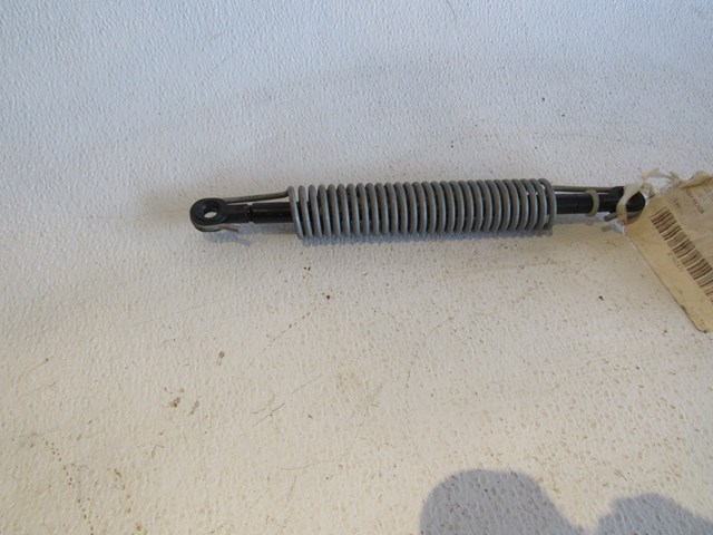 2006 BMW E60 M5 Trunk Spring