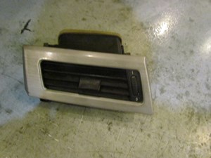 2006 BMW E60 M5 Brushed Aluminum LH Dash Vent 6910731
