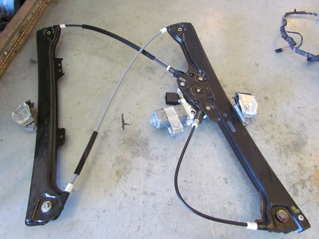 2006 BMW E60 M5 Front LH Driver Window Motor & Regulator