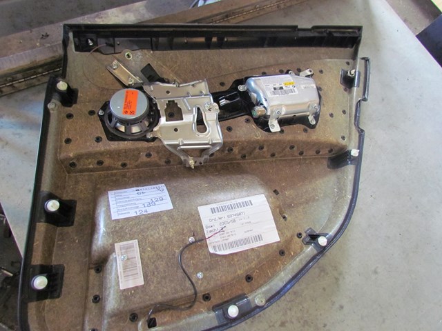 2006 BMW E60 M5 Rear LH Driver Door Panel Speaker & Switch