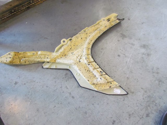 2006 BMW E60 M5 RH Passenger C Pillar Trim 7 027 092