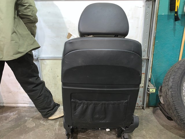 2006 BMW E60 M5 Front RH Passenger Seat (SEE SHIPPING DETAILS)