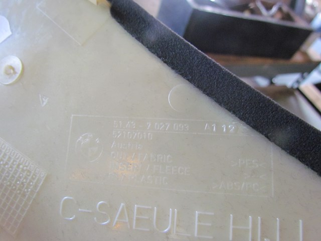 2006 BMW E60 M5 Rear LH Driver C Pillar 7 027 093