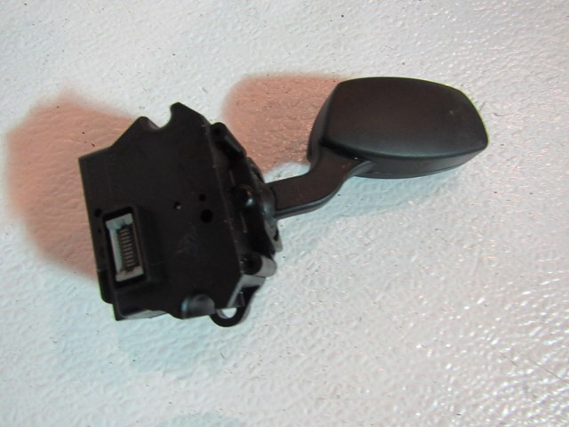 2006 BMW E60 M5 Turn Signal Column Switch 6 951 349 -03