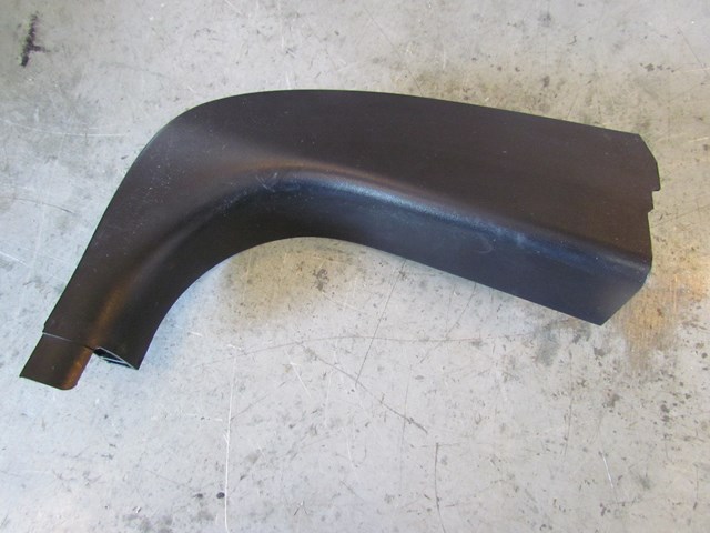 2006 BMW E60 M5 RH Passenger Lower Kick Panel 5143 7025030