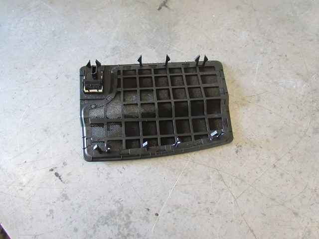 2006 BMW E60 M5 Dash Grille w/Sunlight Sensor 5145 7042798
