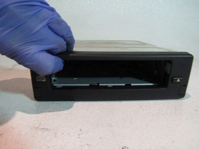 2006 BMW E60 M5 CD Disc Changer NO CARTRIDGE 65.12 6 956 939