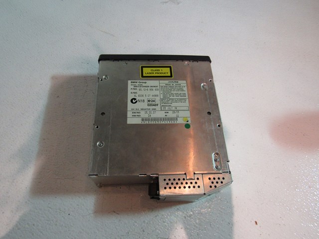 2006 BMW E60 M5 CD Disc Changer NO CARTRIDGE 65.12 6 956 939